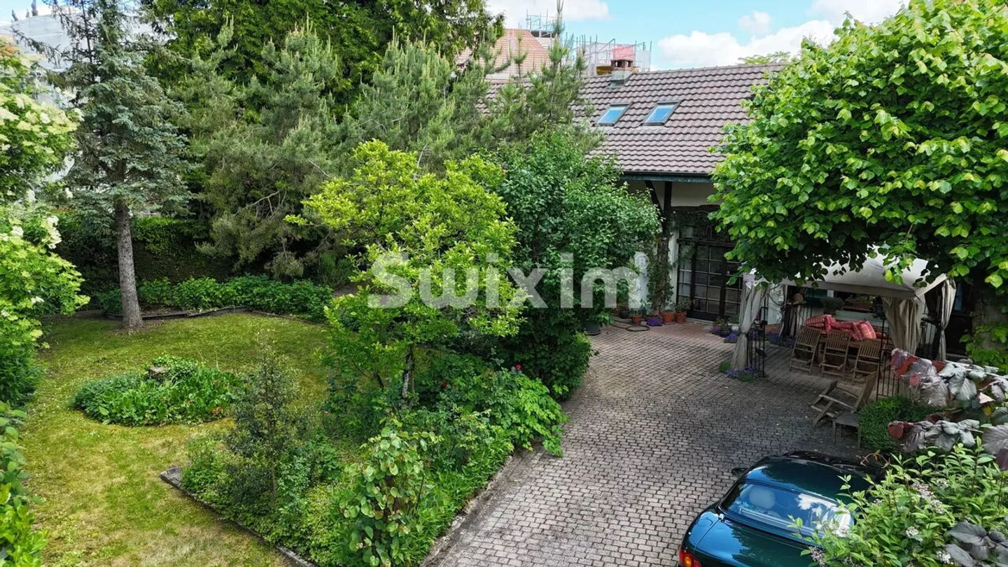 Charming House in Bernex - Photo 10 of 10