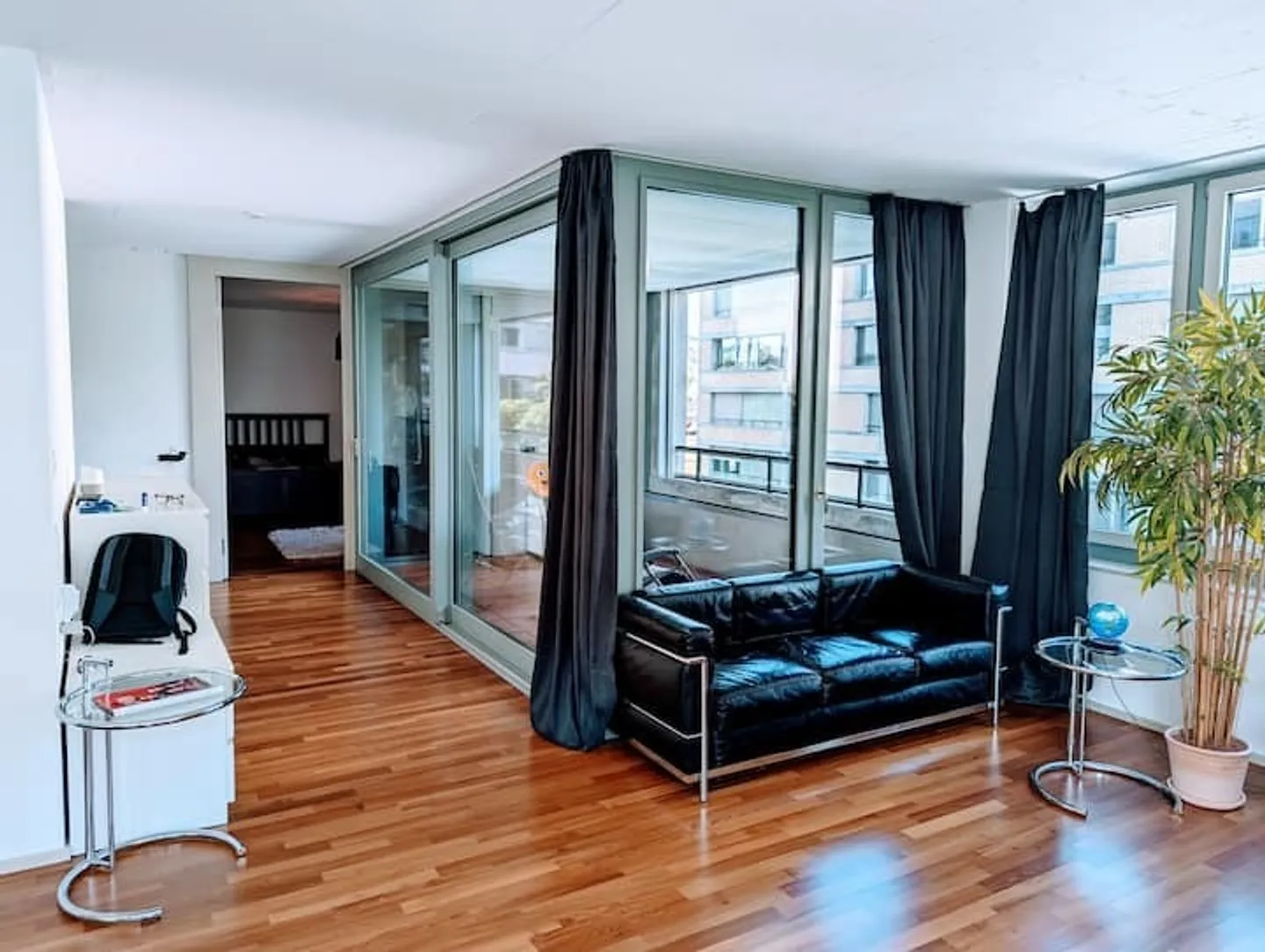 2½ ZIMMER-STUDIO IN ZÜRICH - KREIS 9 ALTSTETTEN, MÖBLIERT - Foto 3 von 8