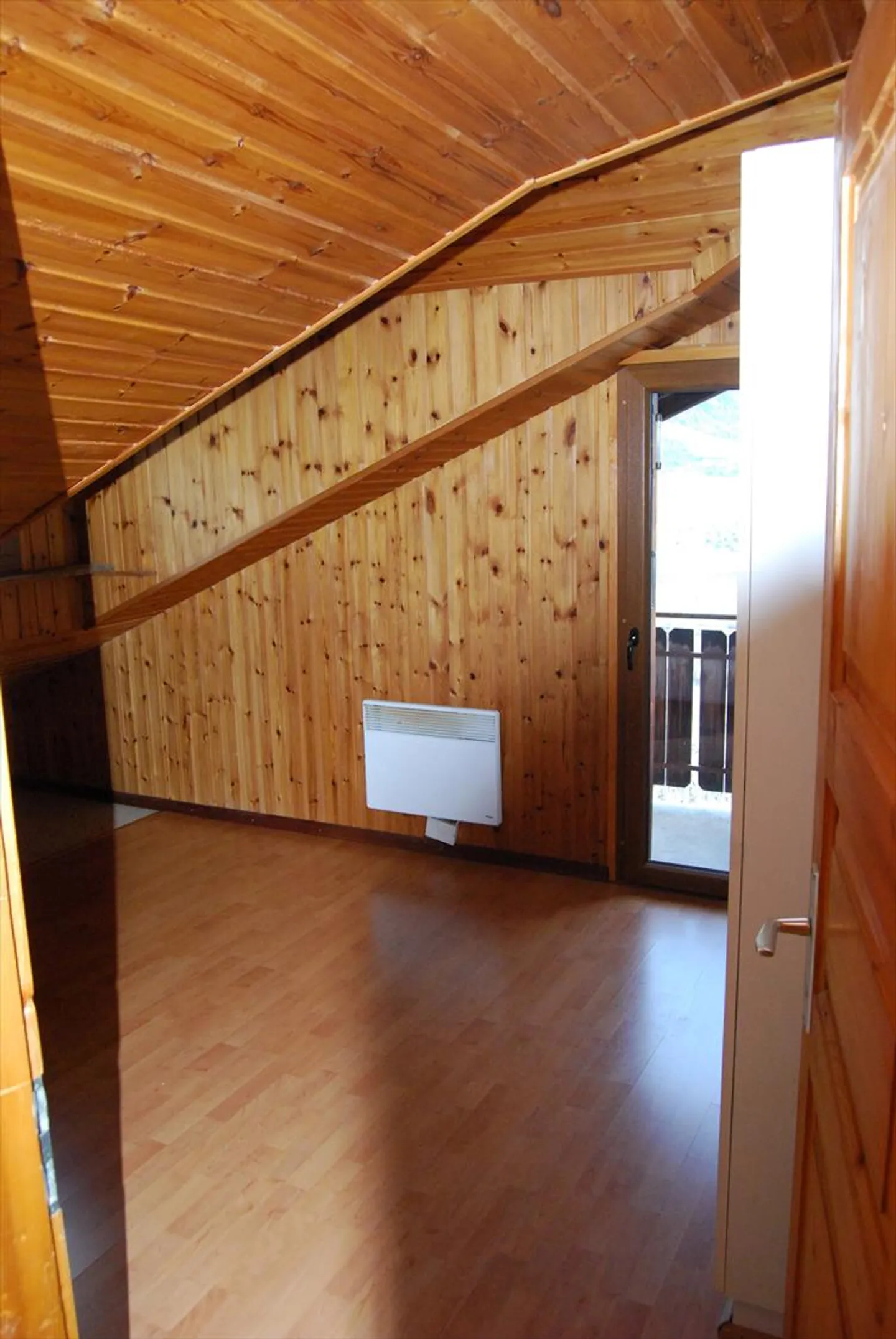 2.5 Room Apartment - Photo 6 of 11