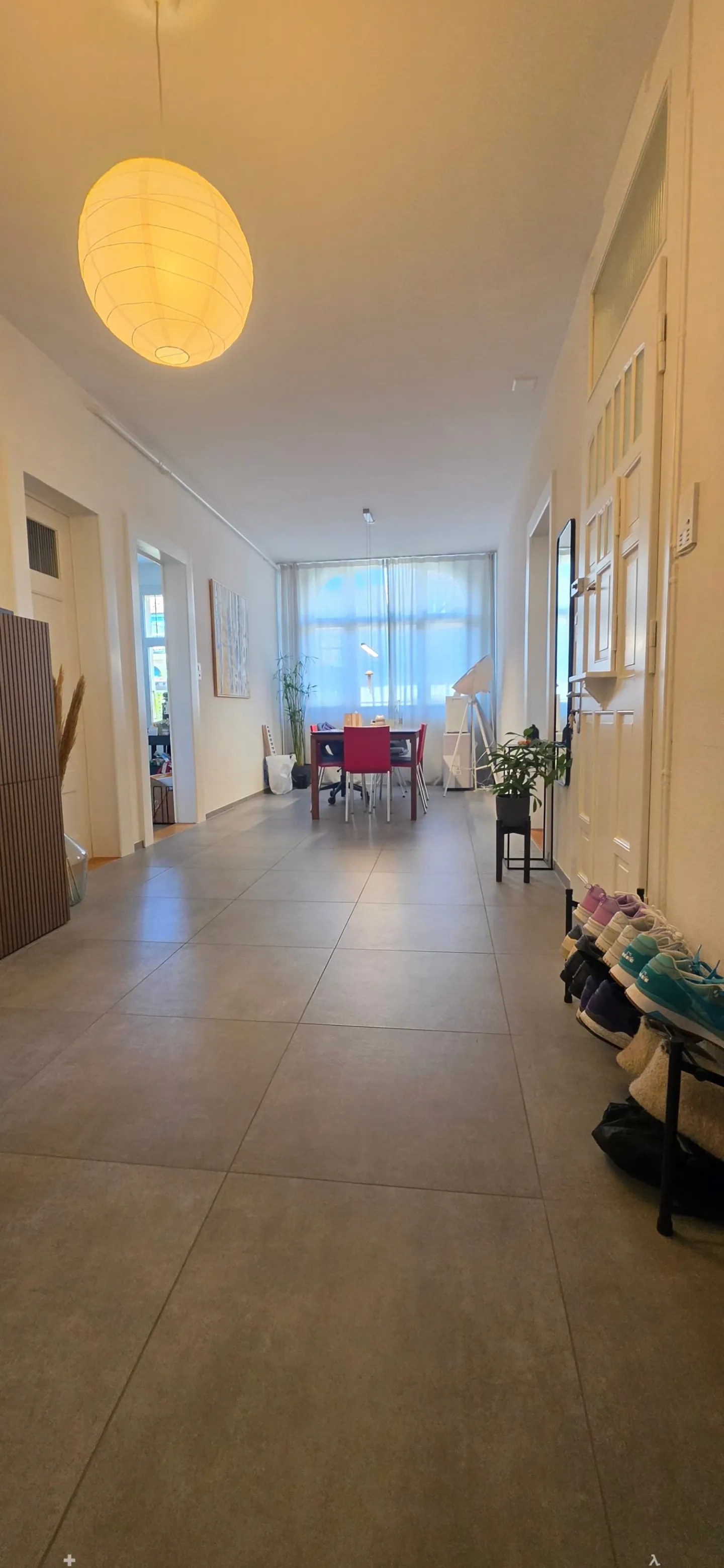 Appartement 4 pièces avec 3 balcons et hauts plafonds - Photo 5 sur 23