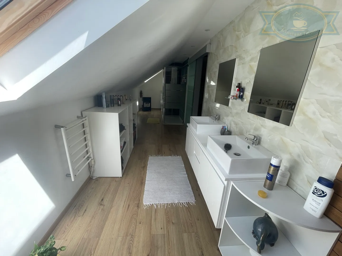 Detached house with large adjoining plot - Photo 8 of 12
