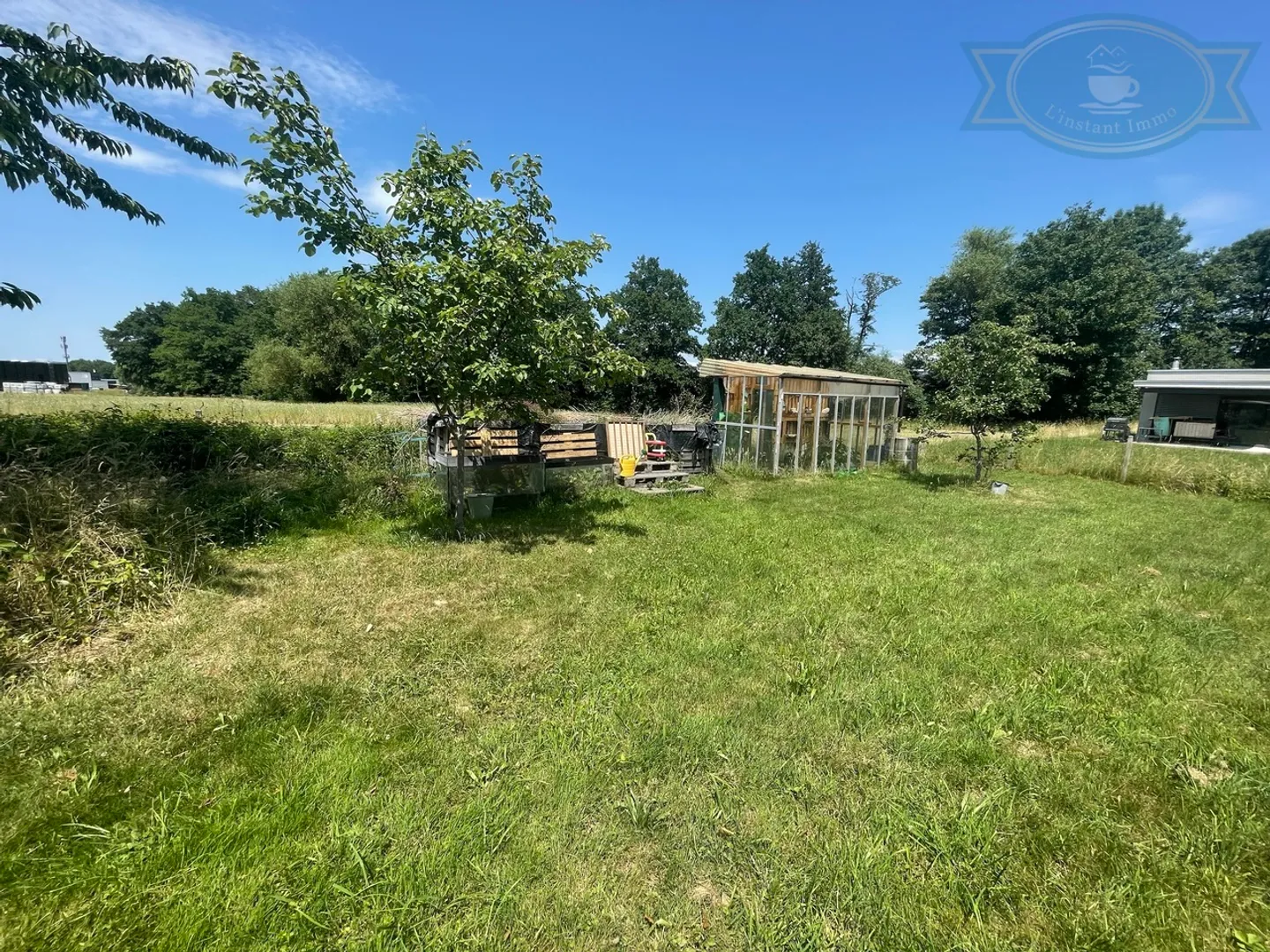 Detached house with large adjoining plot - Photo 12 of 12