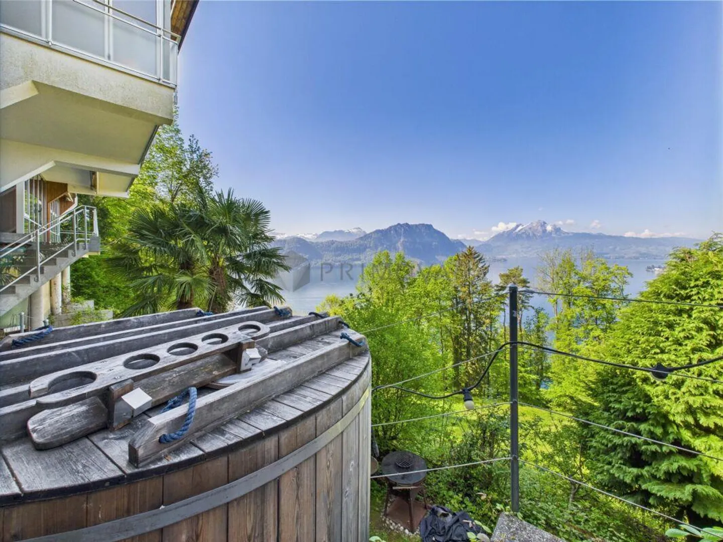 Your dream house with sensational lake and mountain panorama! - Photo 20 of 21