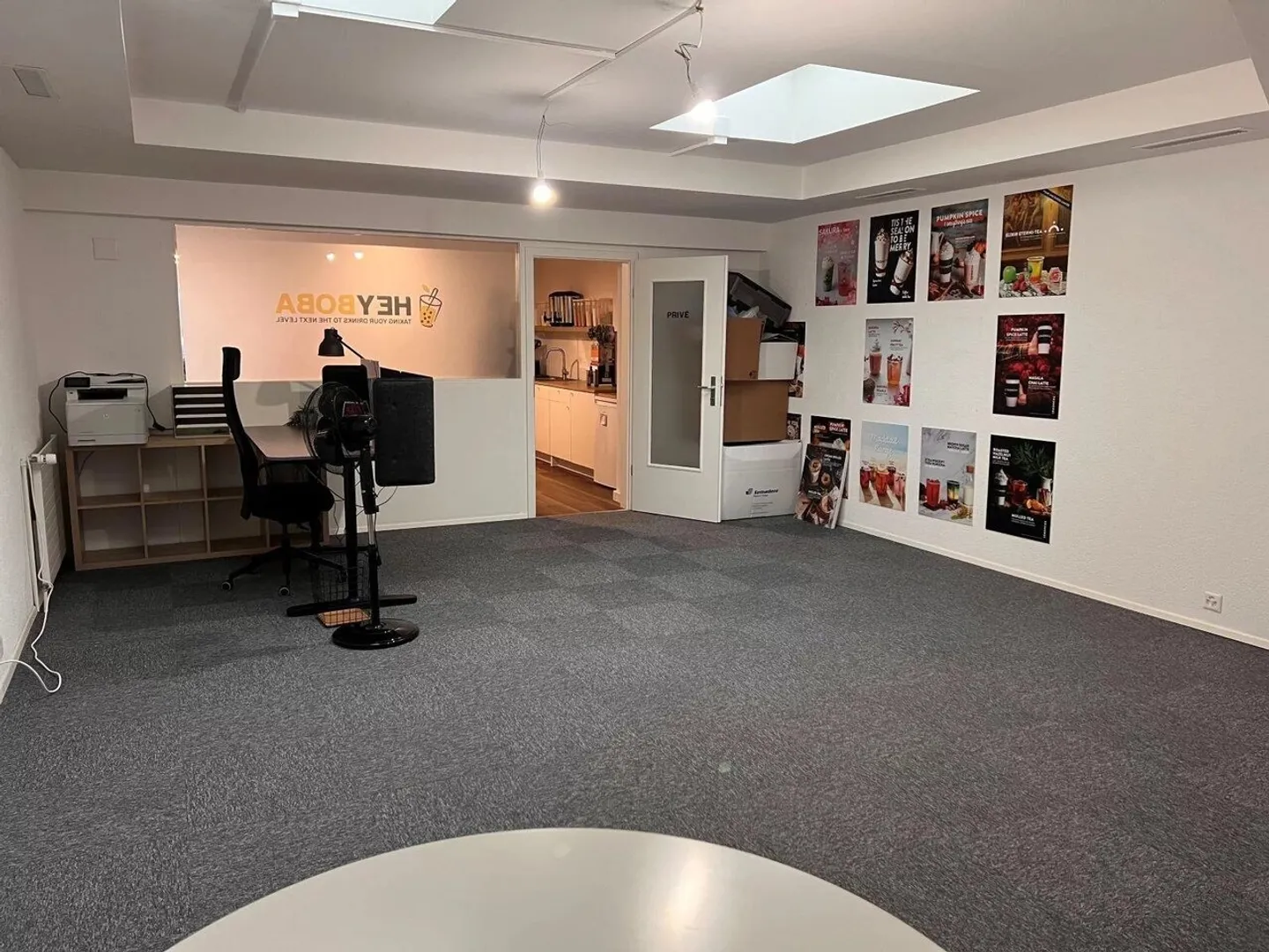 Bureaux de 100 m² idéalement situés - Photo 4 sur 8