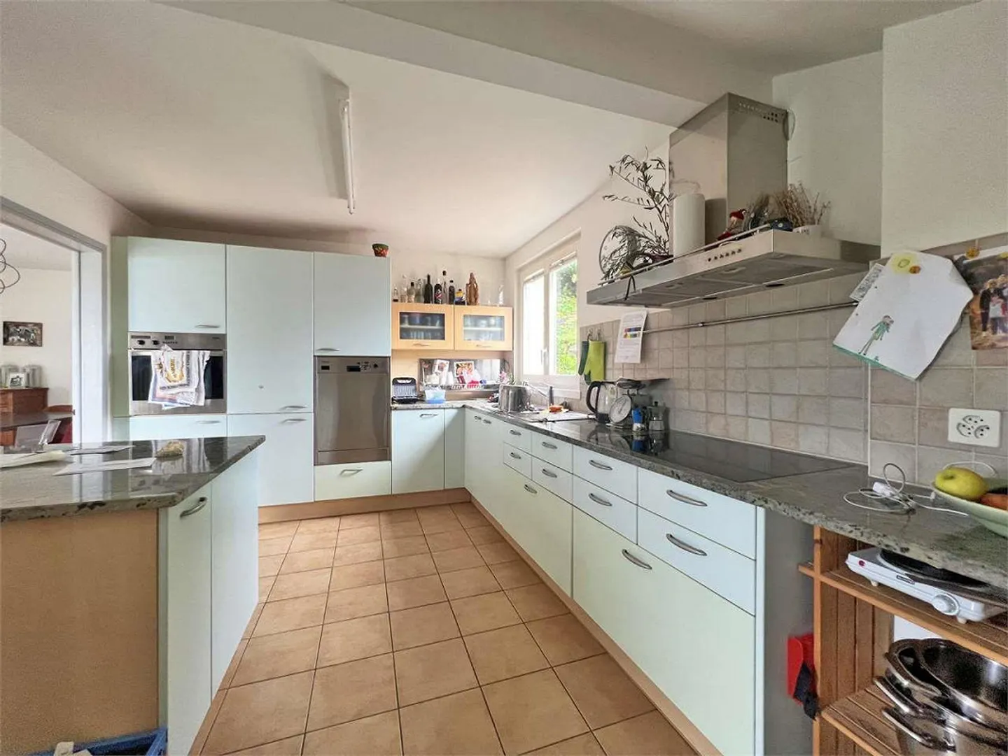 Ampio attico di 6.5 locali vista lago a Melide - Foto 3 di 11