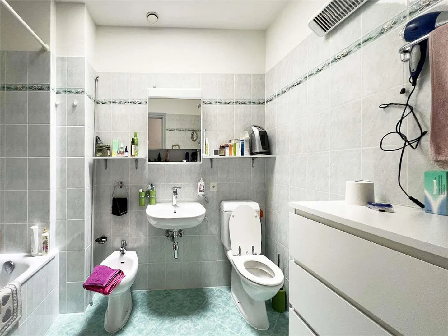 Ampio attico di 6.5 locali vista lago a Melide - Foto 10 di 11