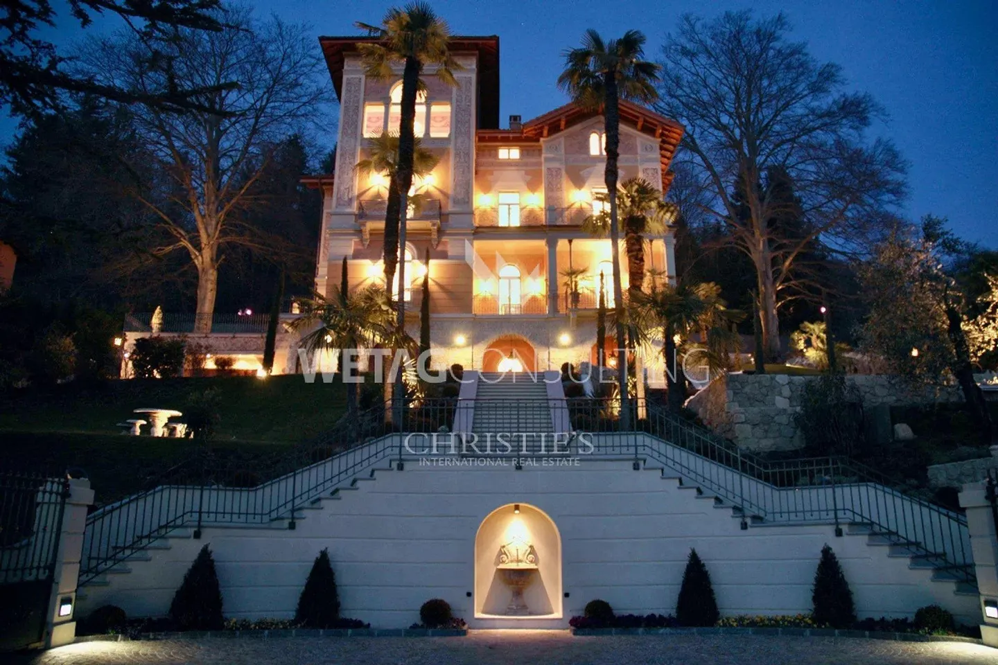 Villa historique Art Nouveau à Curio avec piscine et magnifique jardin à vendre - Photo 1 sur 13