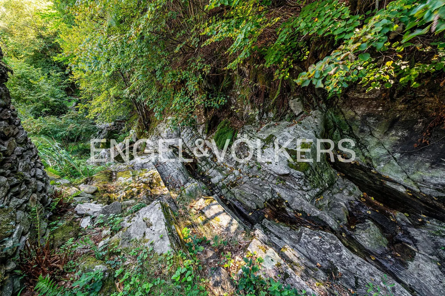 Moderne Rustici in der Natur - Foto 10 von 12