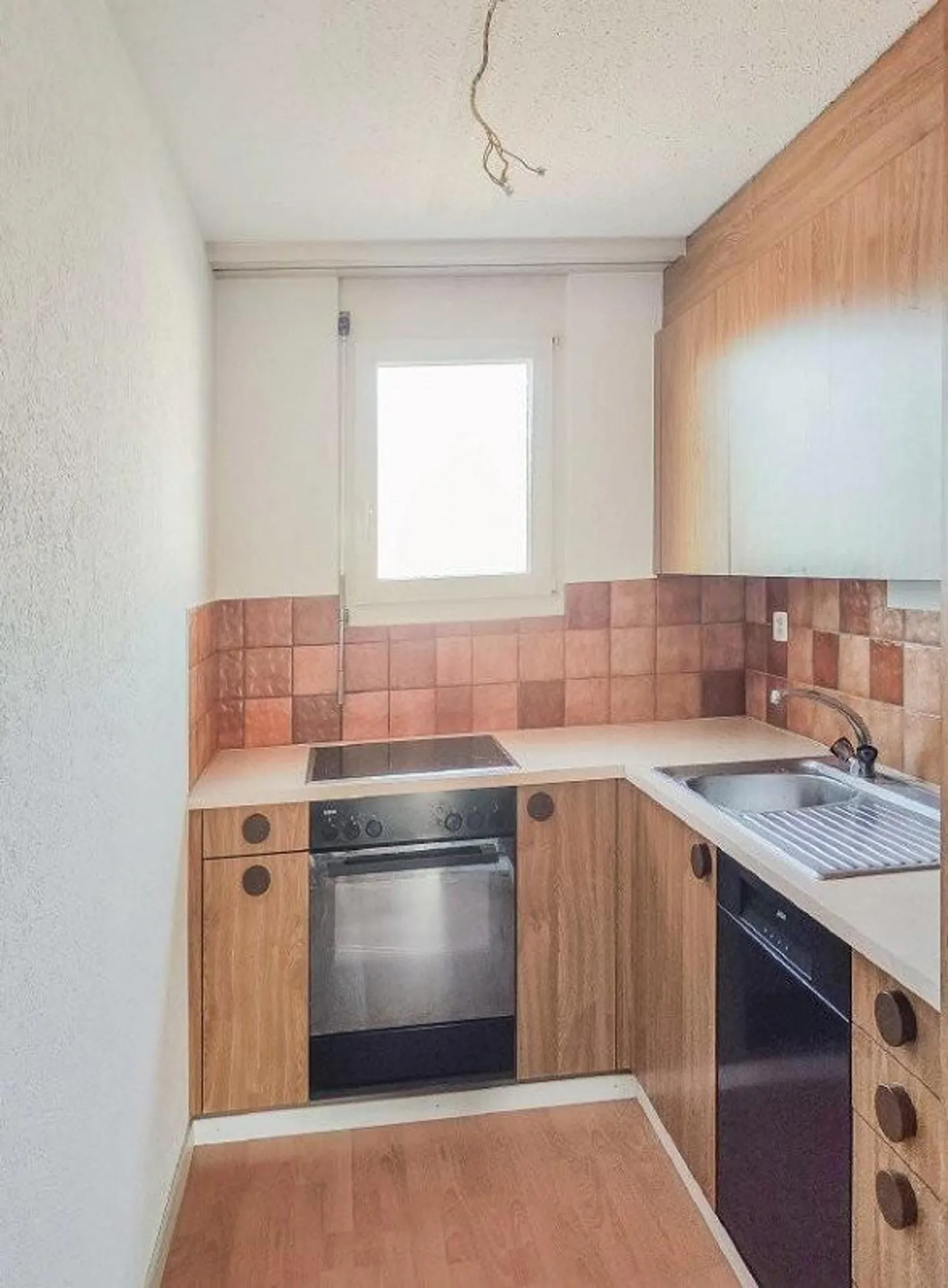 Charmante 3.5 Zimmer Wohnung - Foto 2 von 3