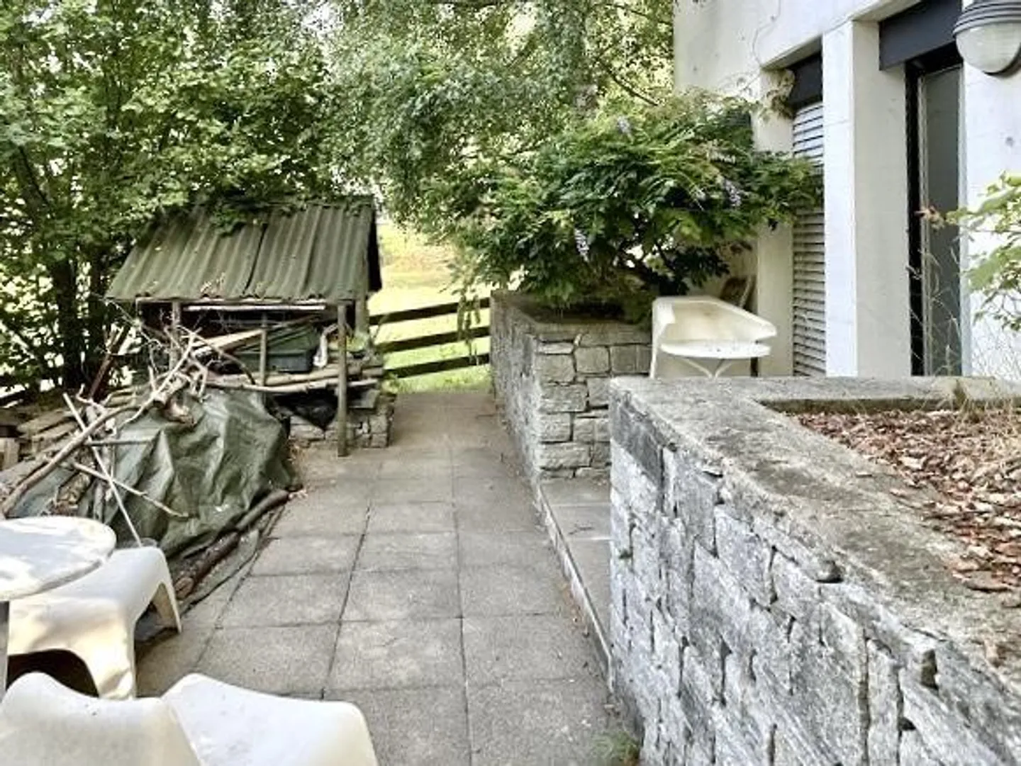 5 1/2-Room House with Large Surroundings in a Very Quiet Location - Photo 23 of 32