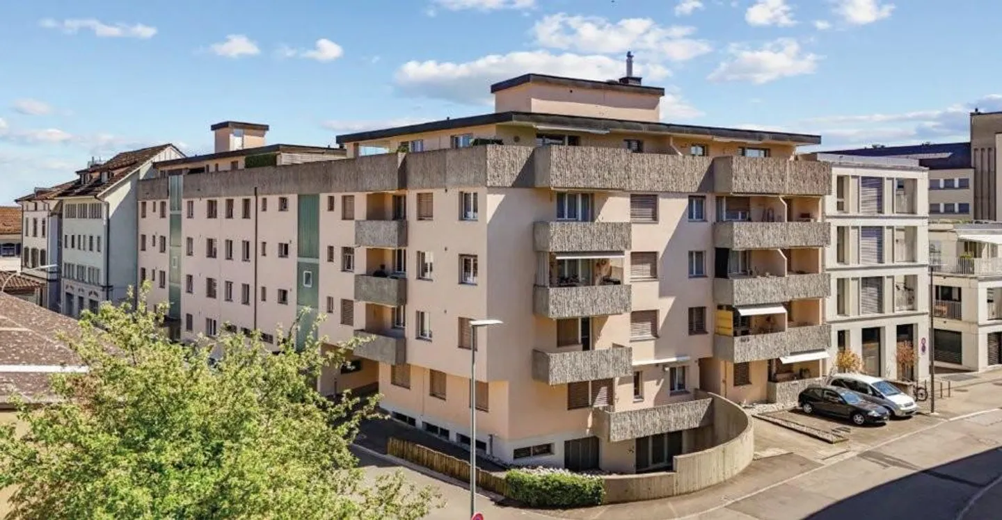 Charmante 3.5 Zimmer Wohnung - Foto 1 von 3