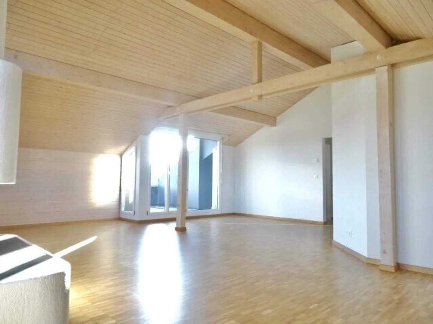Moderno appartamento di 4.5 stanze di 119m2 in mansarda con terrazza - Foto 8 di 13