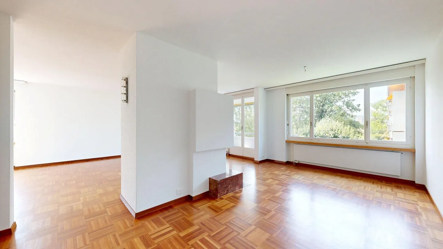 Appartamento luminoso di 4.5-5.5 stanze con vista sulle montagne e stanza hobby - pronto per essere occupato - Foto 3 di 22