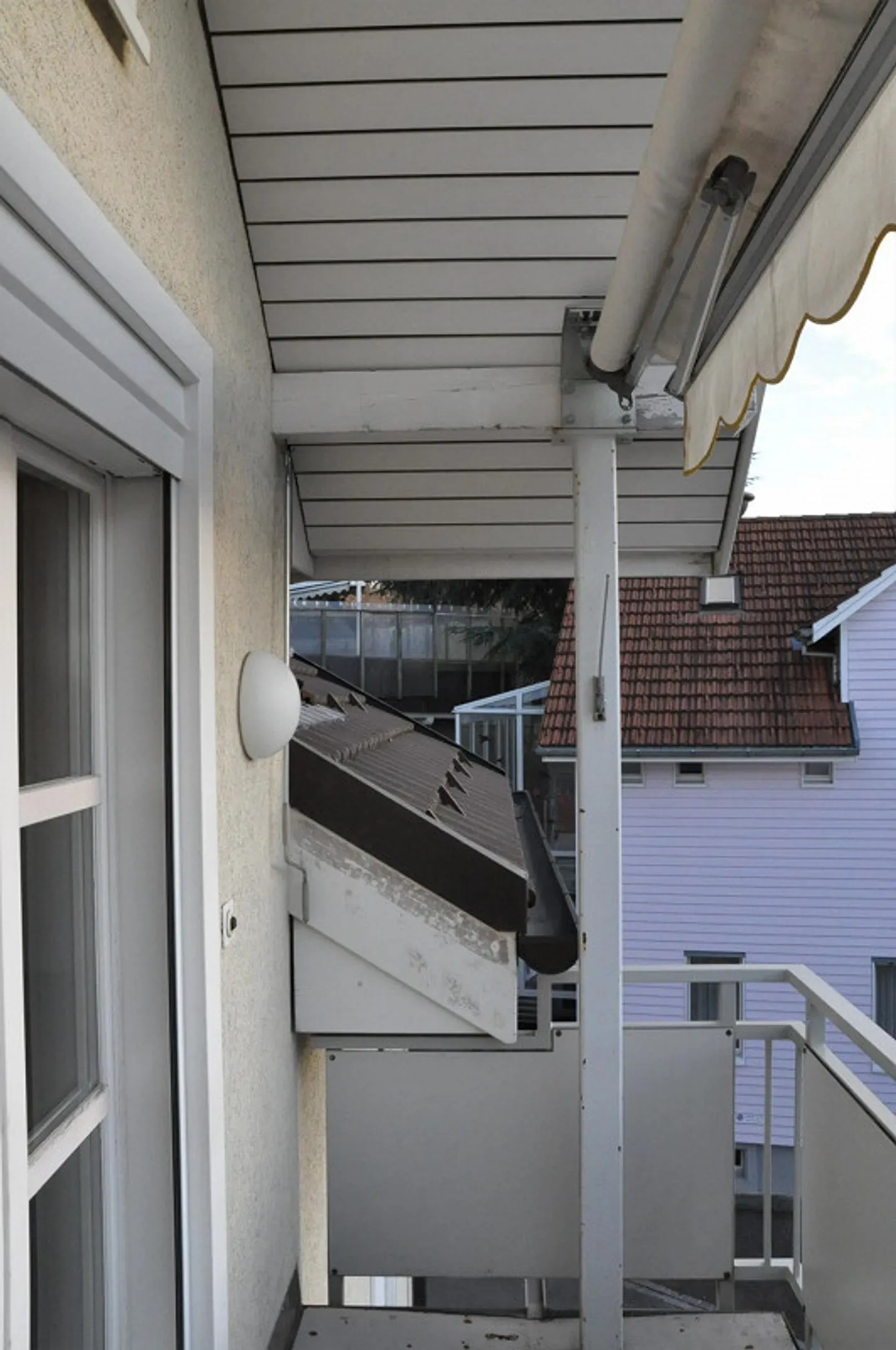schöne, gemütliche 4½ Zimmer-Dach-Wohnung mit Balkon ... - Foto 12 von 13