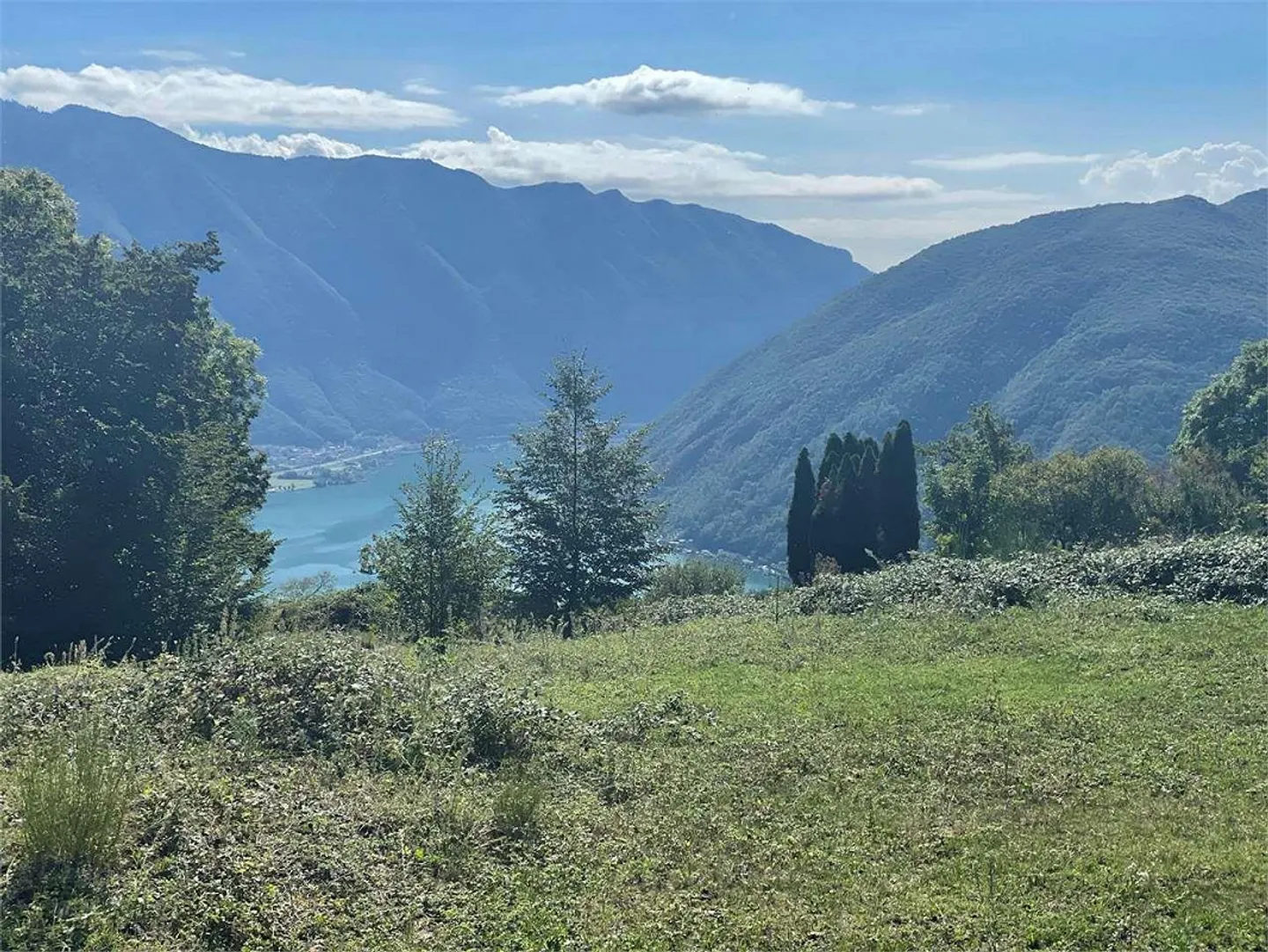 Terreno edificabile con vista lago a Carona - Foto 1 di 2