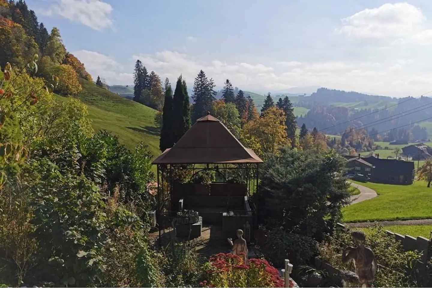 Historisches Toggenburger Bauernhaus in einzigartiger Alleinlage. - Photo 4 sur 13