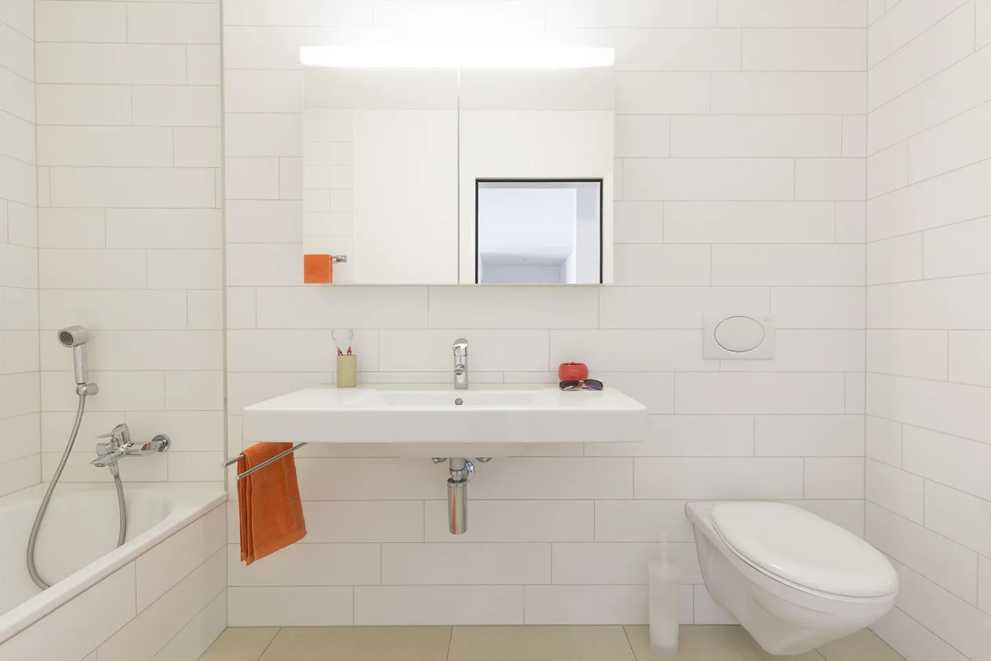 Top modern 4.5-room apartment available immediately - Photo 4 of 6