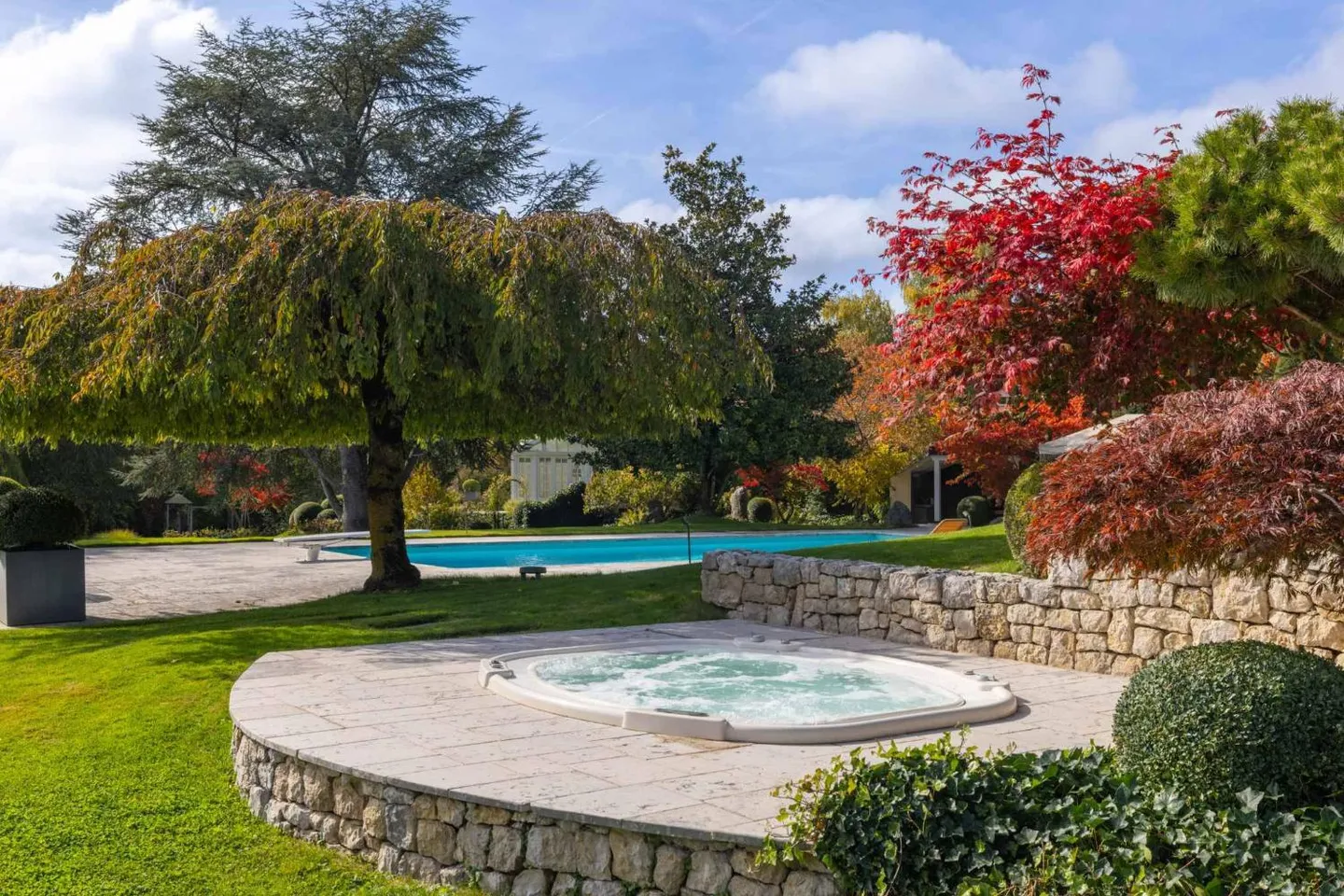 Propriété luxueuse du Vaud avec piscine, spa et vue sur le lac - Photo 12 sur 13
