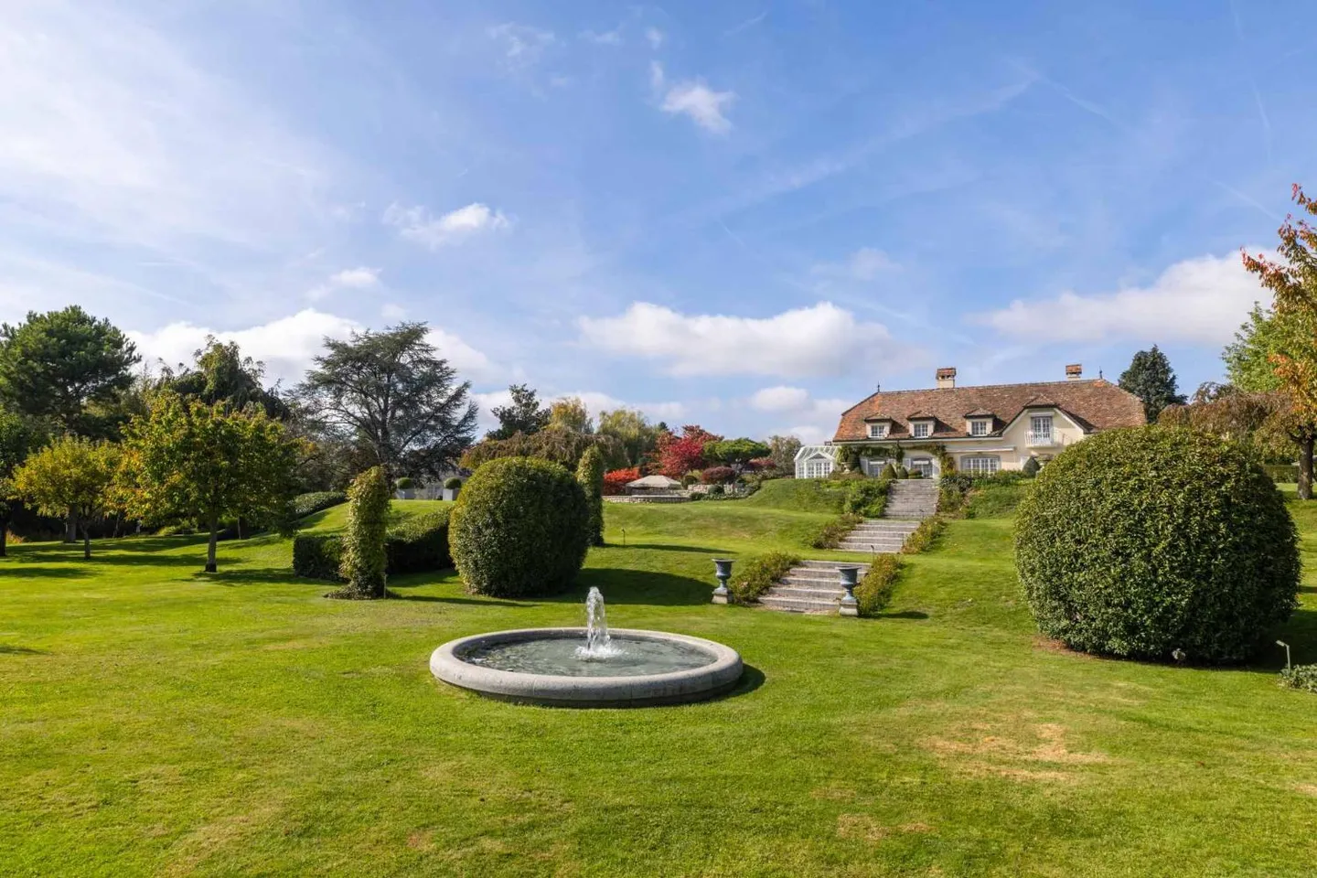 Propriété luxueuse du Vaud avec piscine, spa et vue sur le lac - Photo 13 sur 13