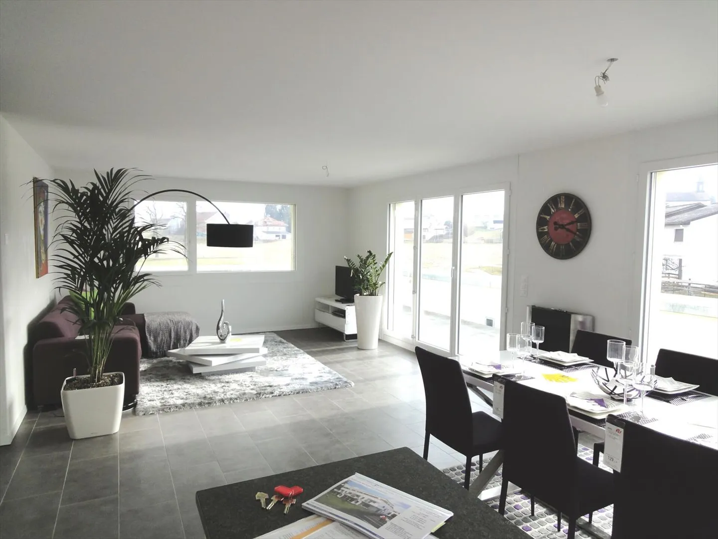 Prächtige 4.5 Zimmer, 102 m2, Terrasse 48 m2 - Foto 2 von 5