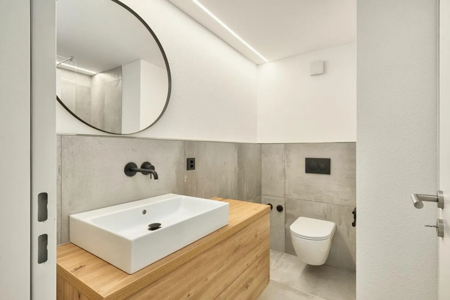 Move in and feel at home! - Photo 4 of 17