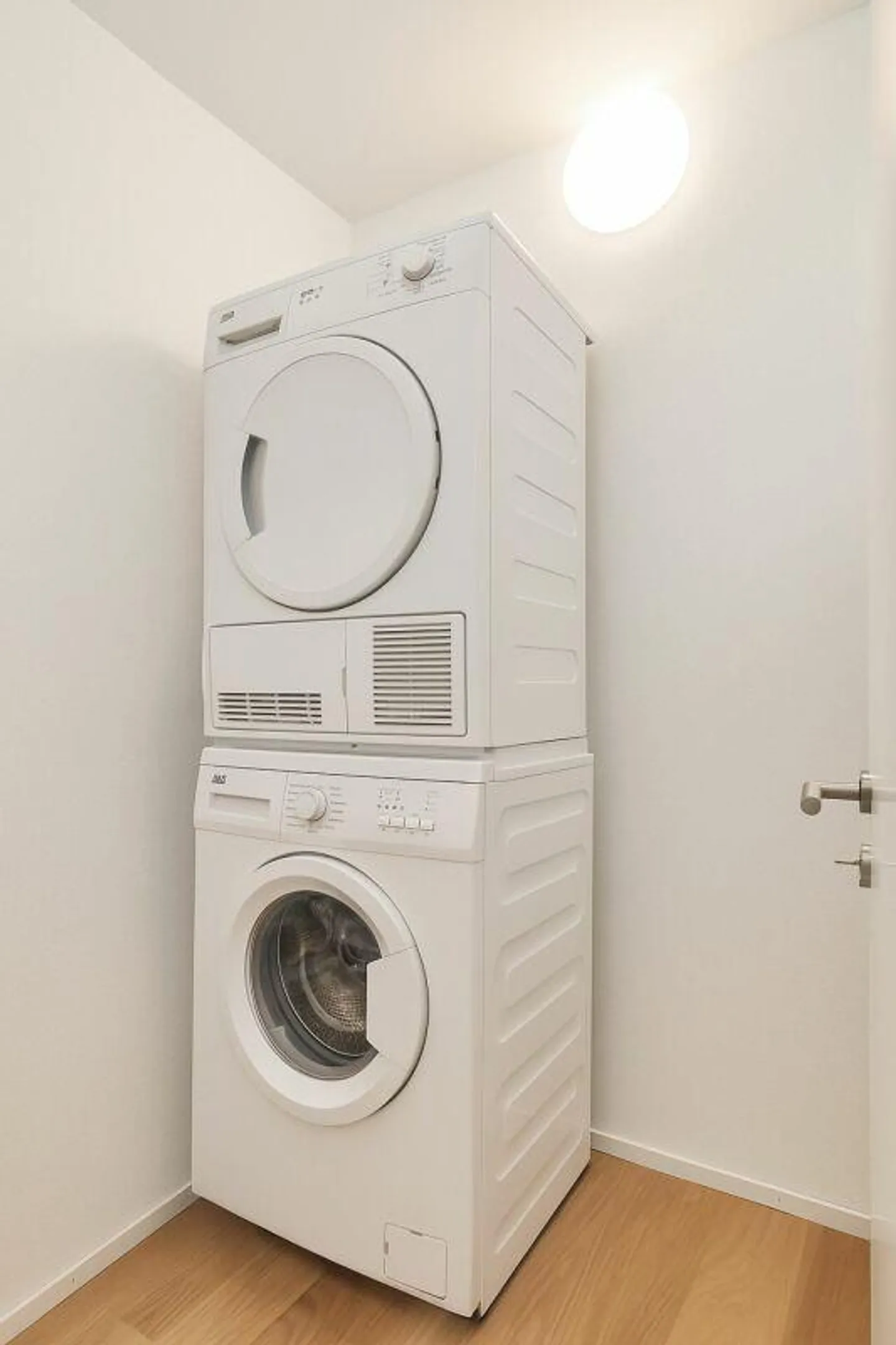 Move in and feel at home! - Photo 9 of 17