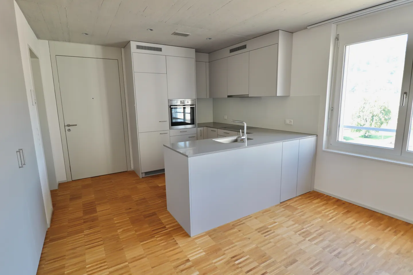 Appartement moderne de 3,5 pièces au cœur de Malters - Photo 1 sur 6
