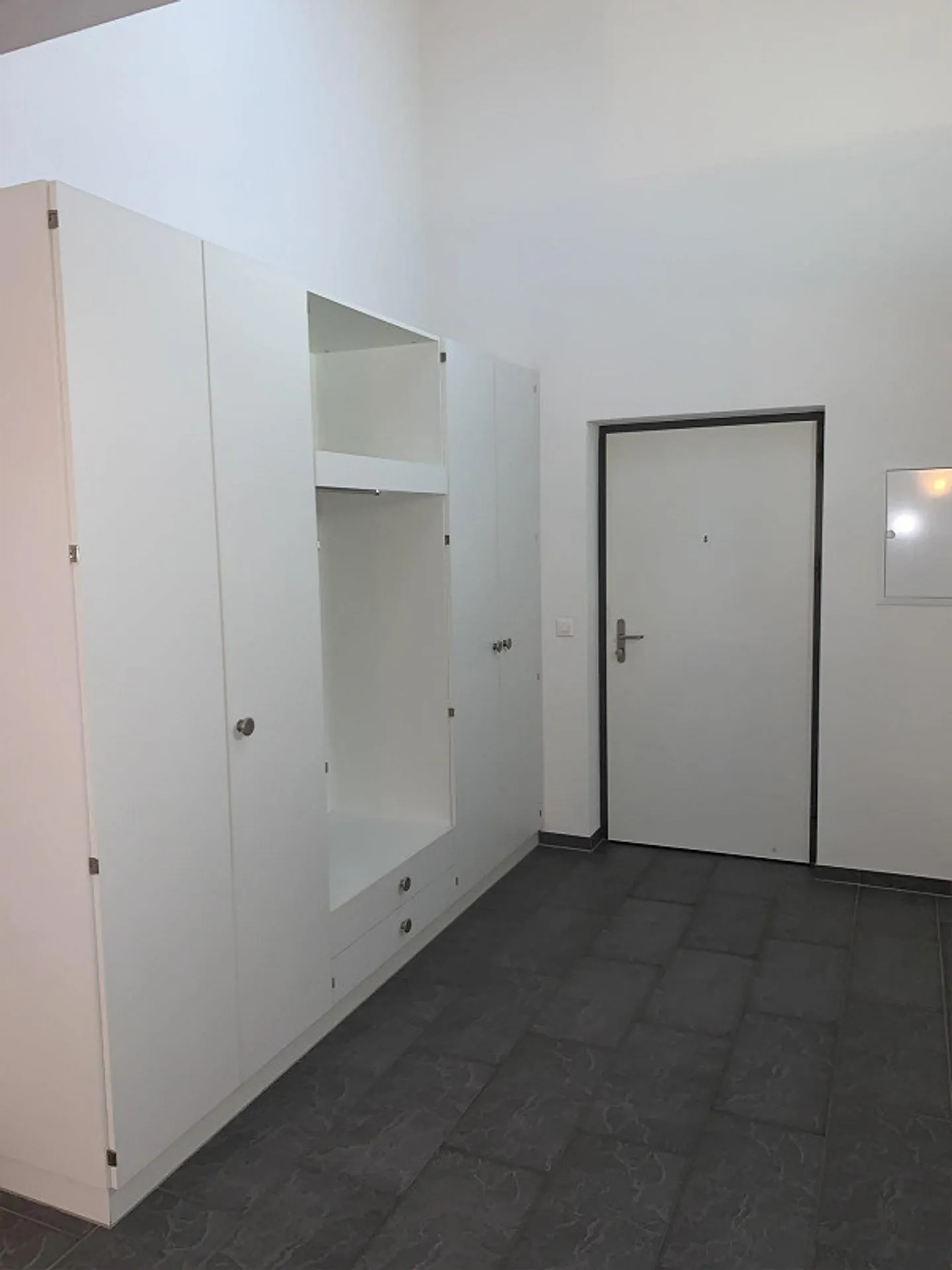grosszügige 3.5-Zimmer-Dachwohnung mit Top-Aussicht in Grossaffoltern - Foto 14 von 15