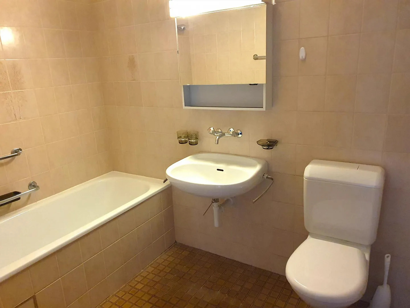 Bella appartamento di 4.5 stanze in una posizione tranquilla - Foto 5 di 5