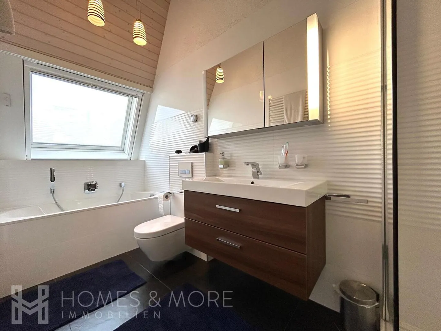 IHR NEUES ZUHAUSE AN SONNIGER UND FAMILIENFREUNDLICHER LAGE - Foto 10 von 10