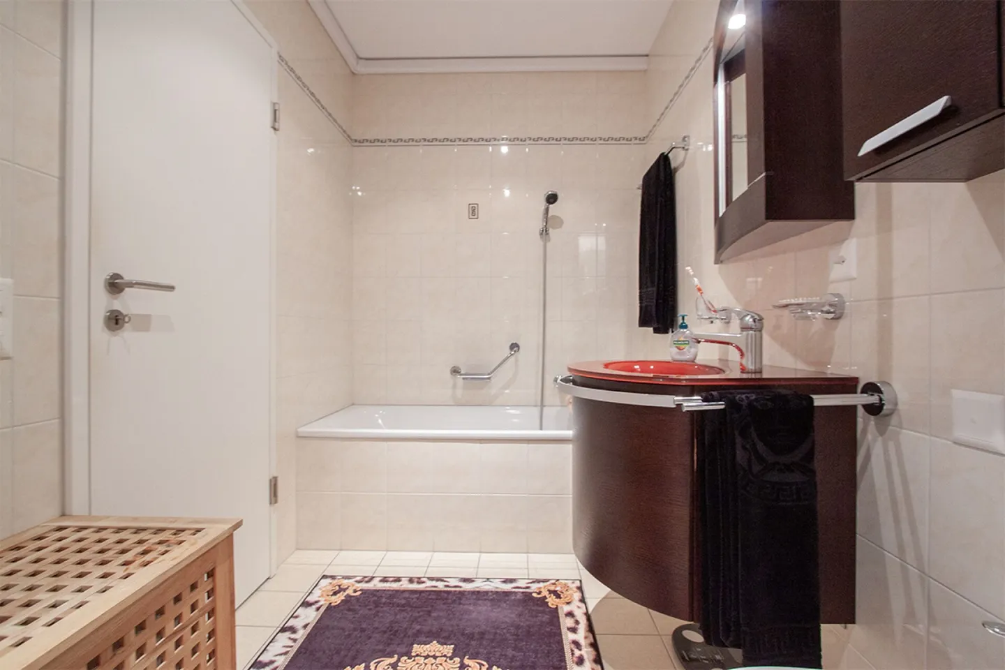 Appartamento moderno in residenza con piscina, sauna e palestra - Foto 8 di 11