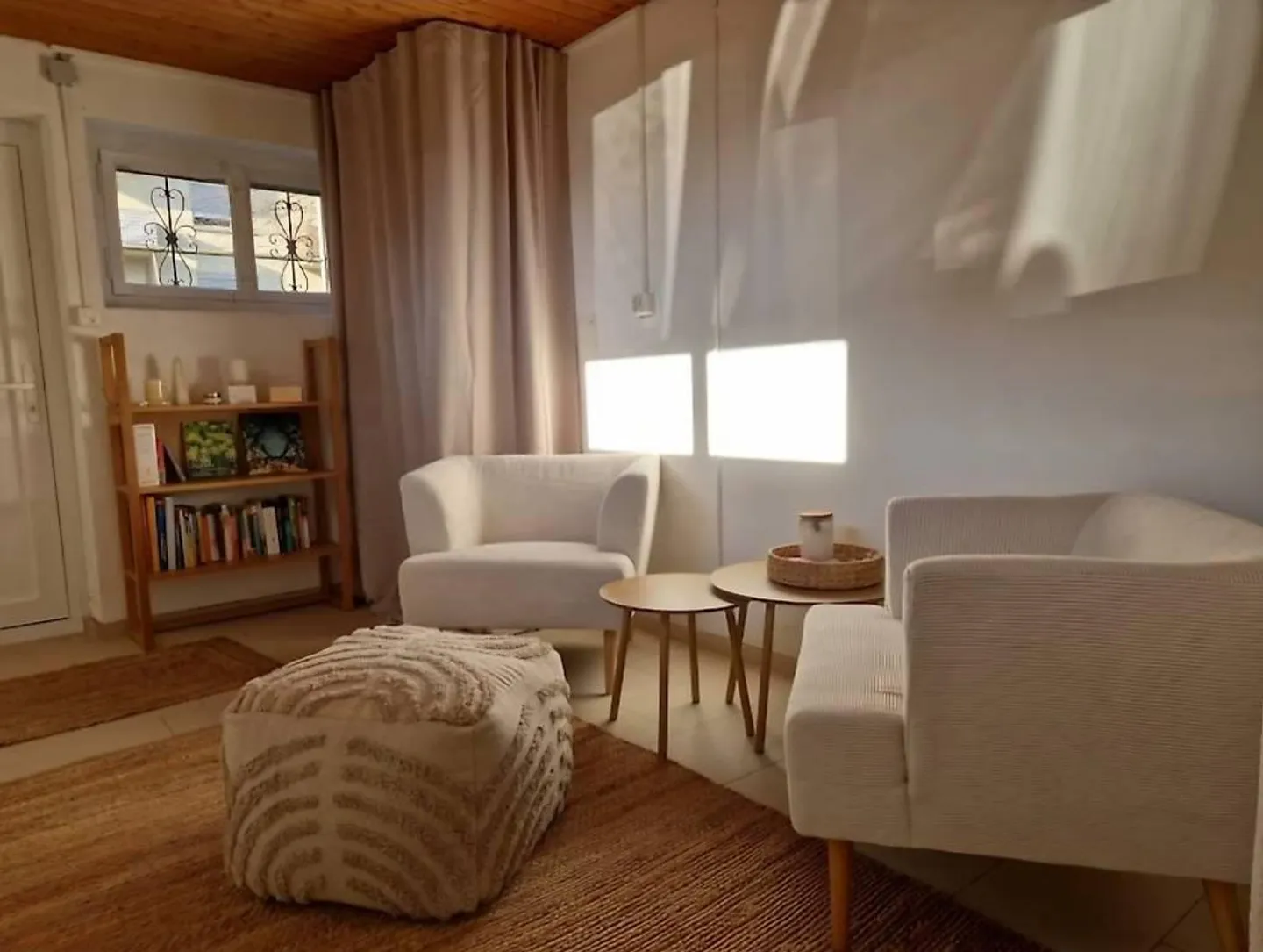 Hobby Room - Photo 4 of 5