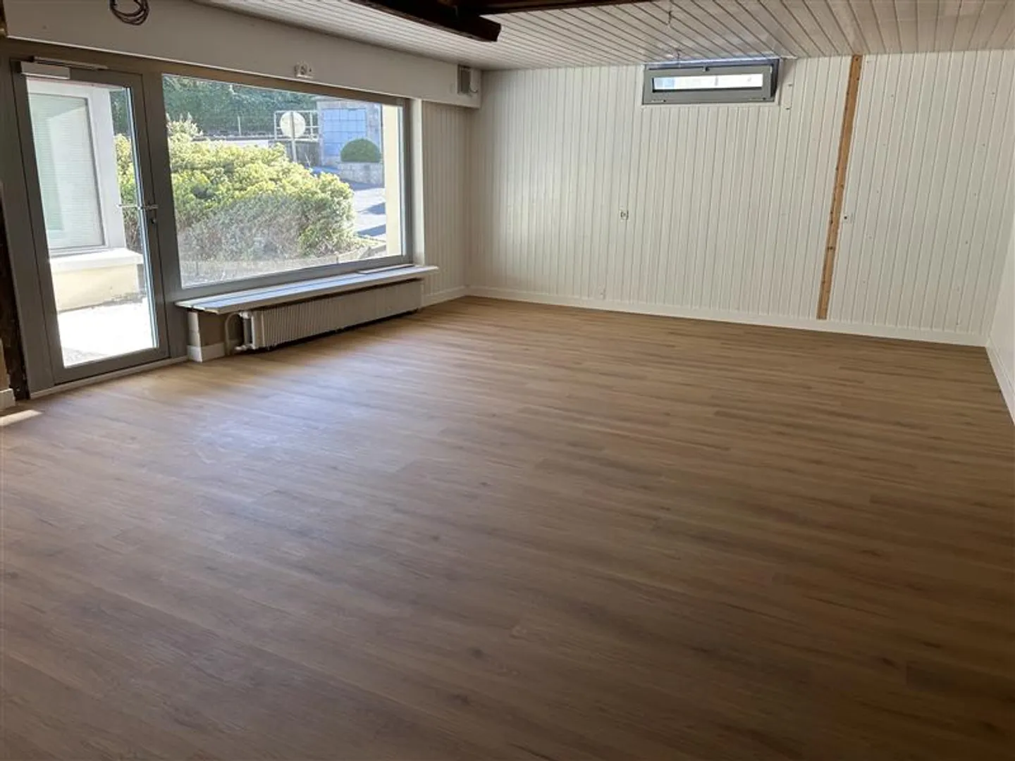 Your new commercial space - Your start into business - Photo 4 of 6