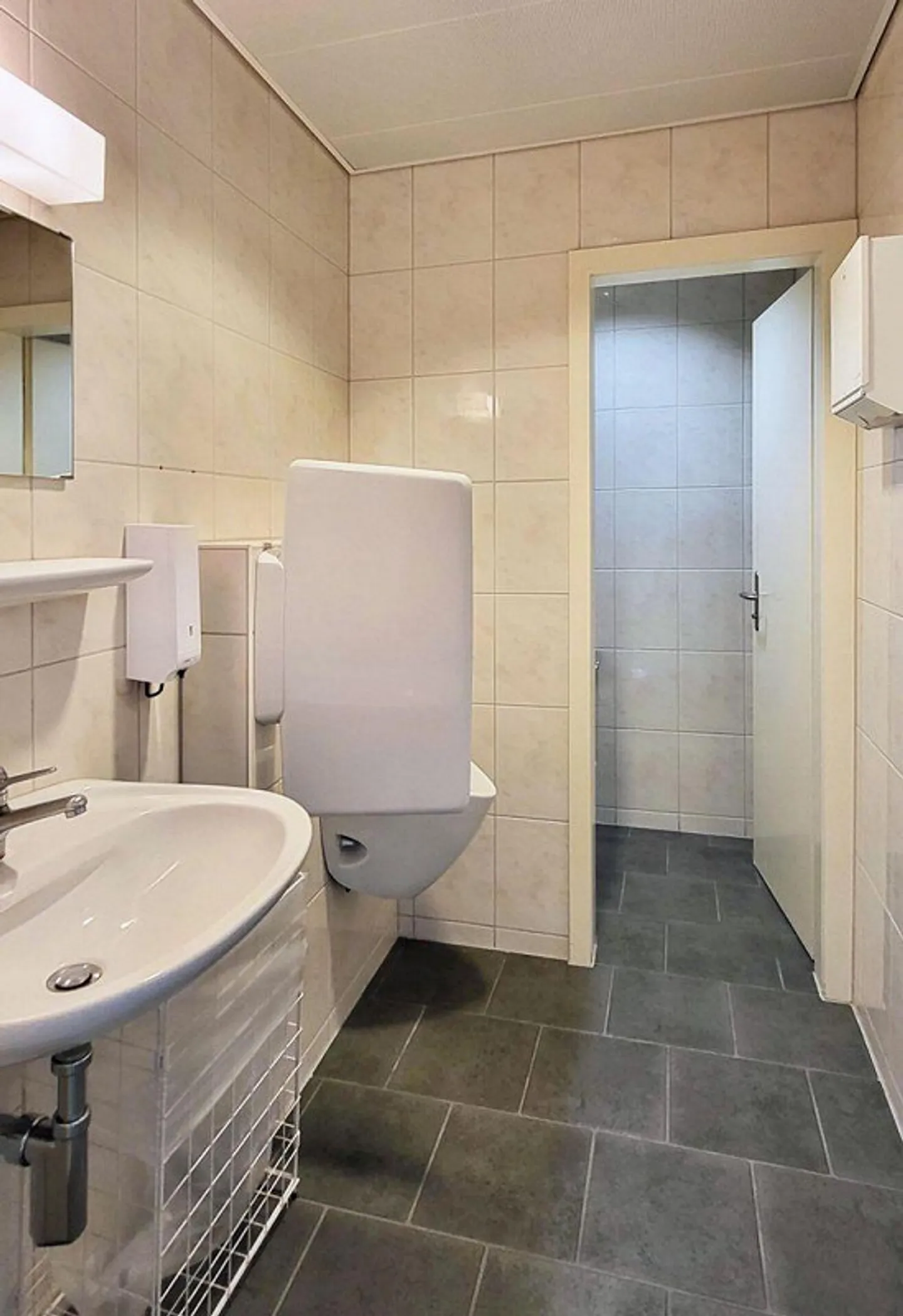 55 m² office space in Regensdorf! - Photo 6 of 7