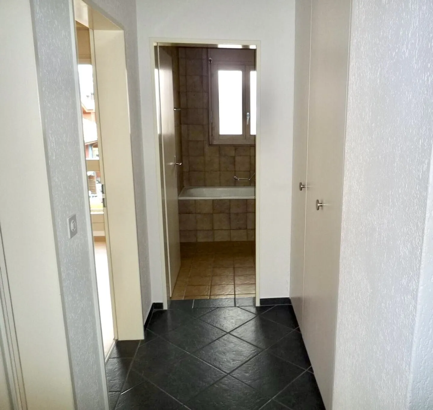 Appartamento in affitto - Foto 10 di 11
