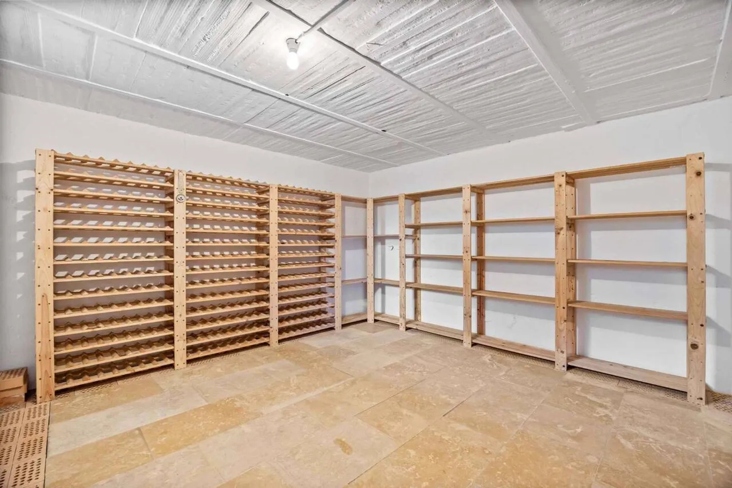 Characterful 9-room house, quiet, greenery and strategic location - Photo 13 of 13