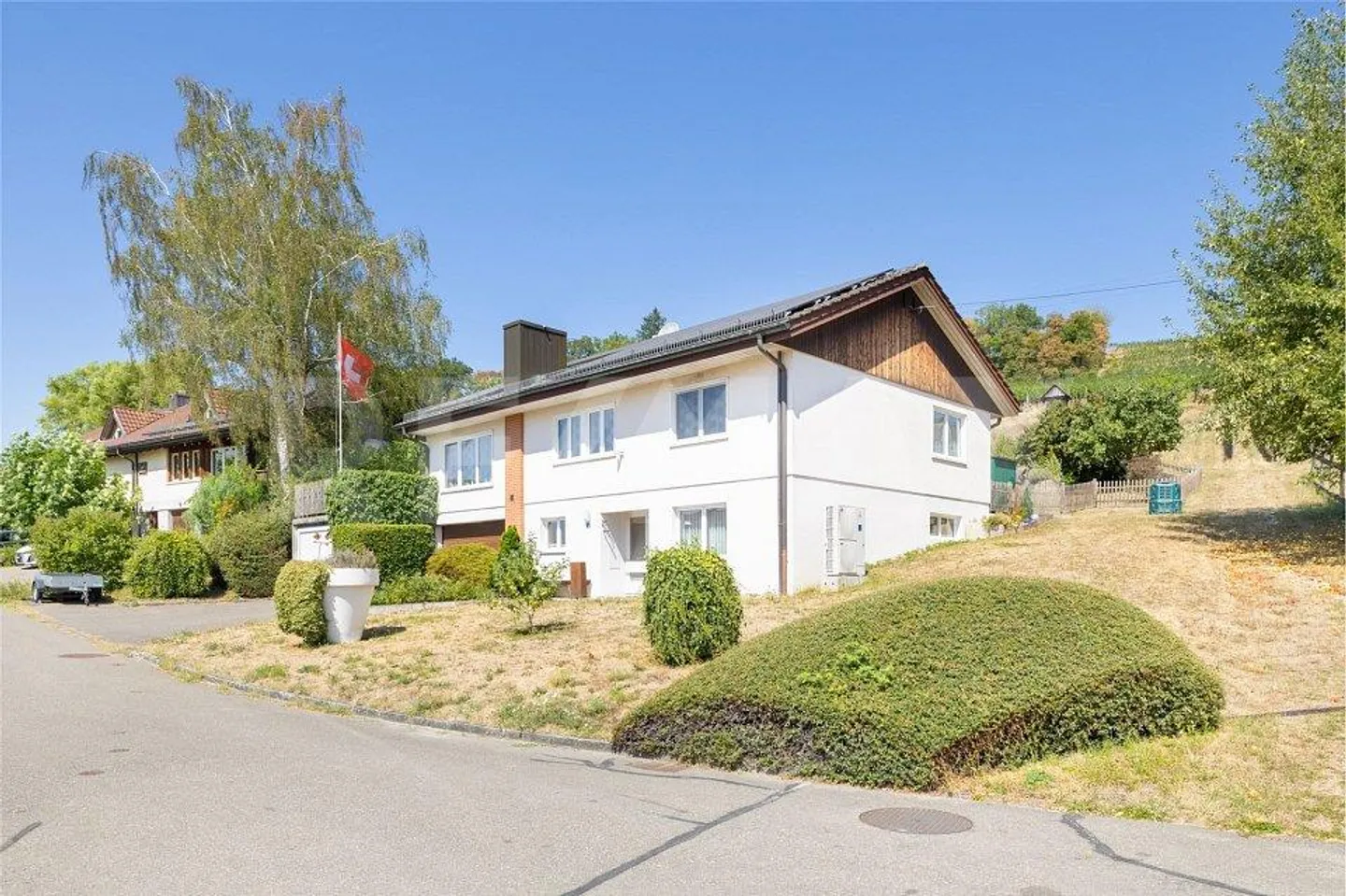 Freistehendes Einfamilienhaus mit unverbaubarer Weitsicht - Foto 12 di 13
