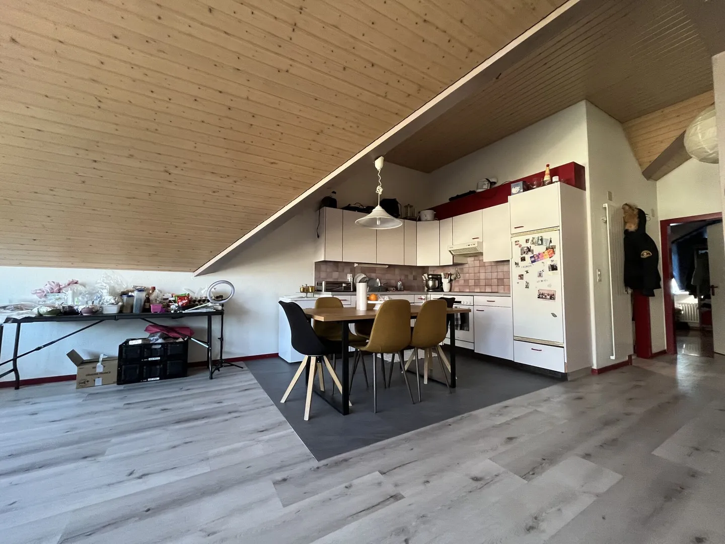 MAGNIFIQUE ATTIQUE, AVEC VUE SUR L'ABBATIALE - Photo 5 sur 11