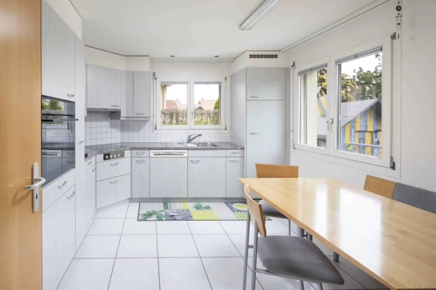 Bella oasi familiare in una posizione tranquilla sopra il mare di nebbia - Foto 8 di 15