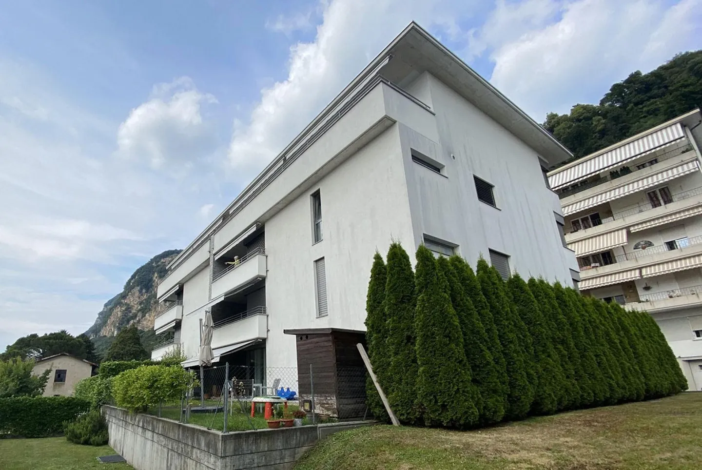 BRIGHT AND MODERN 4.5 WITH LARGE TERRACE IN MENDRISIO CENTER - Photo 1 of 10