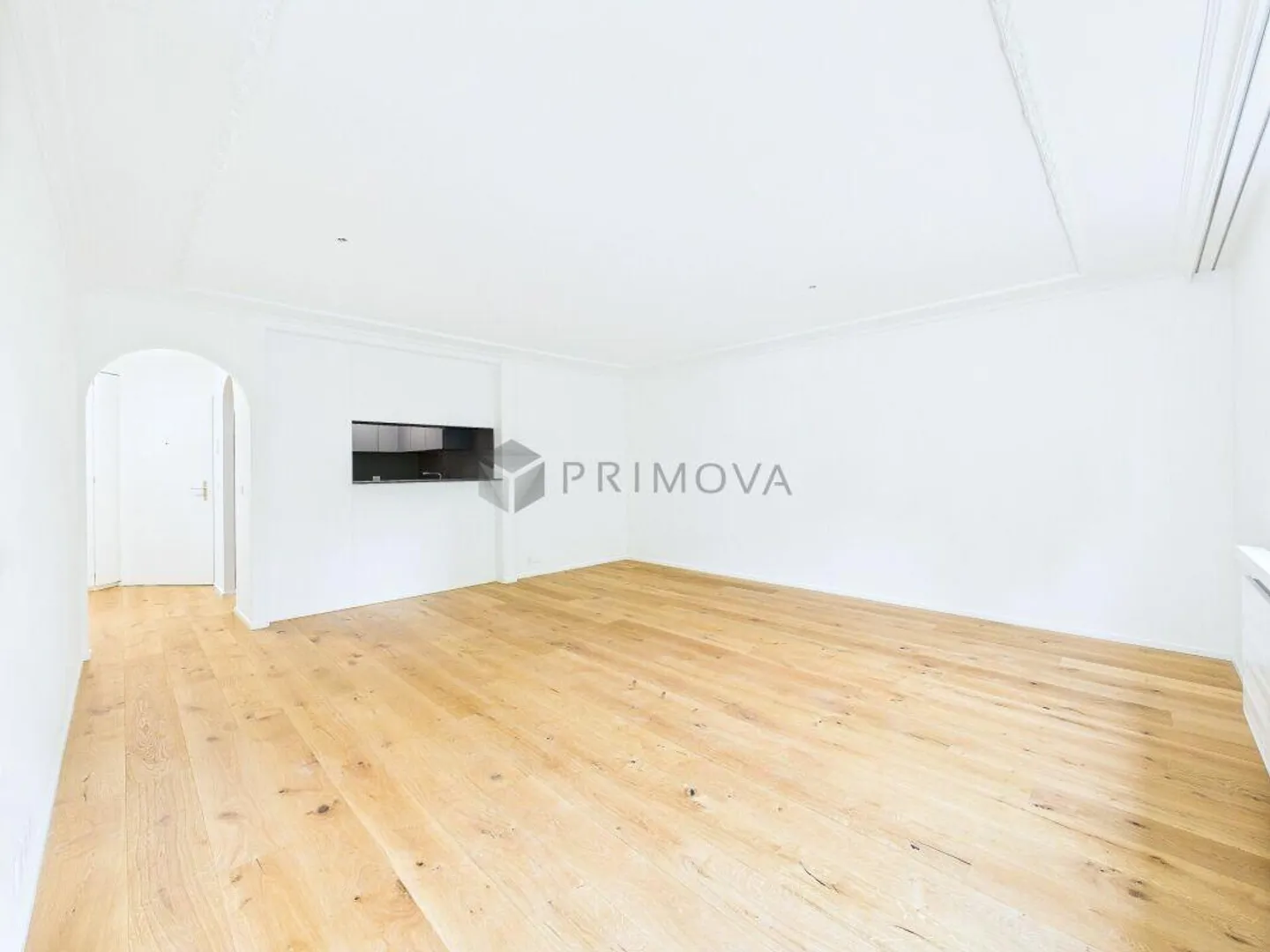 Appartamento giardino di 2,5 locali appena ristrutturato nella migliore posizione anche come immobile da investimento! - Foto 2 di 9