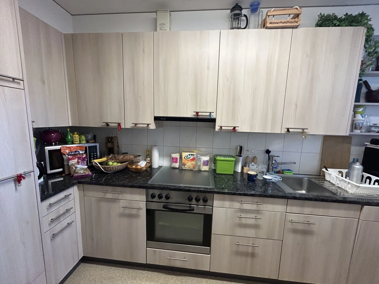 Spacious apartment in the Weissenbühl district! - Photo 2 of 8