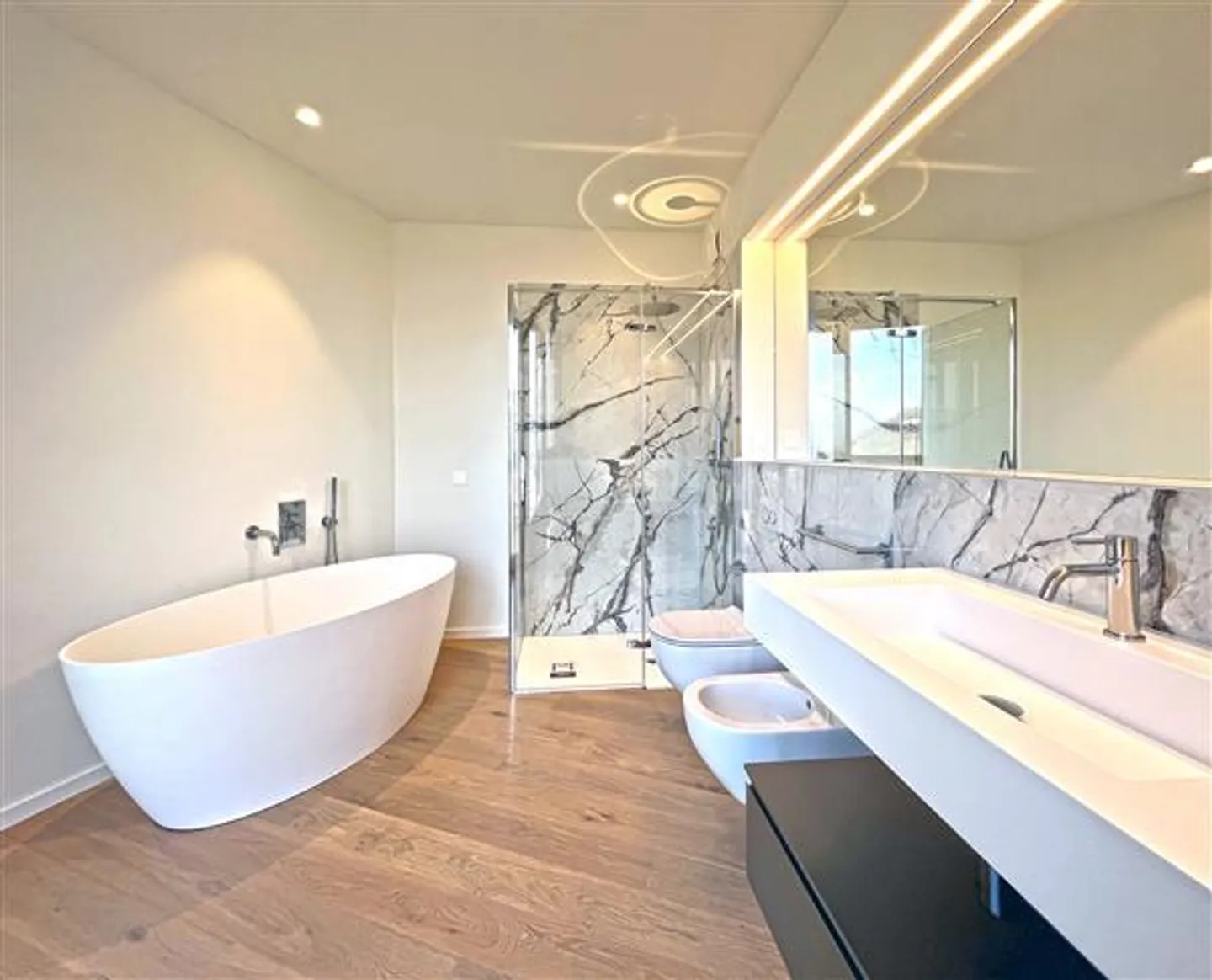Montagnola: Dachgeschoss 3,5 Zimmer - Foto 8 von 11