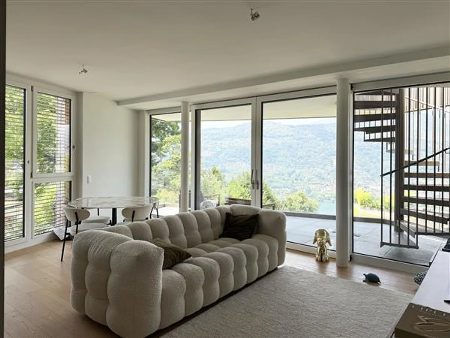 Montagnola: Dachgeschoss 3,5 Zimmer - Foto 10 von 11