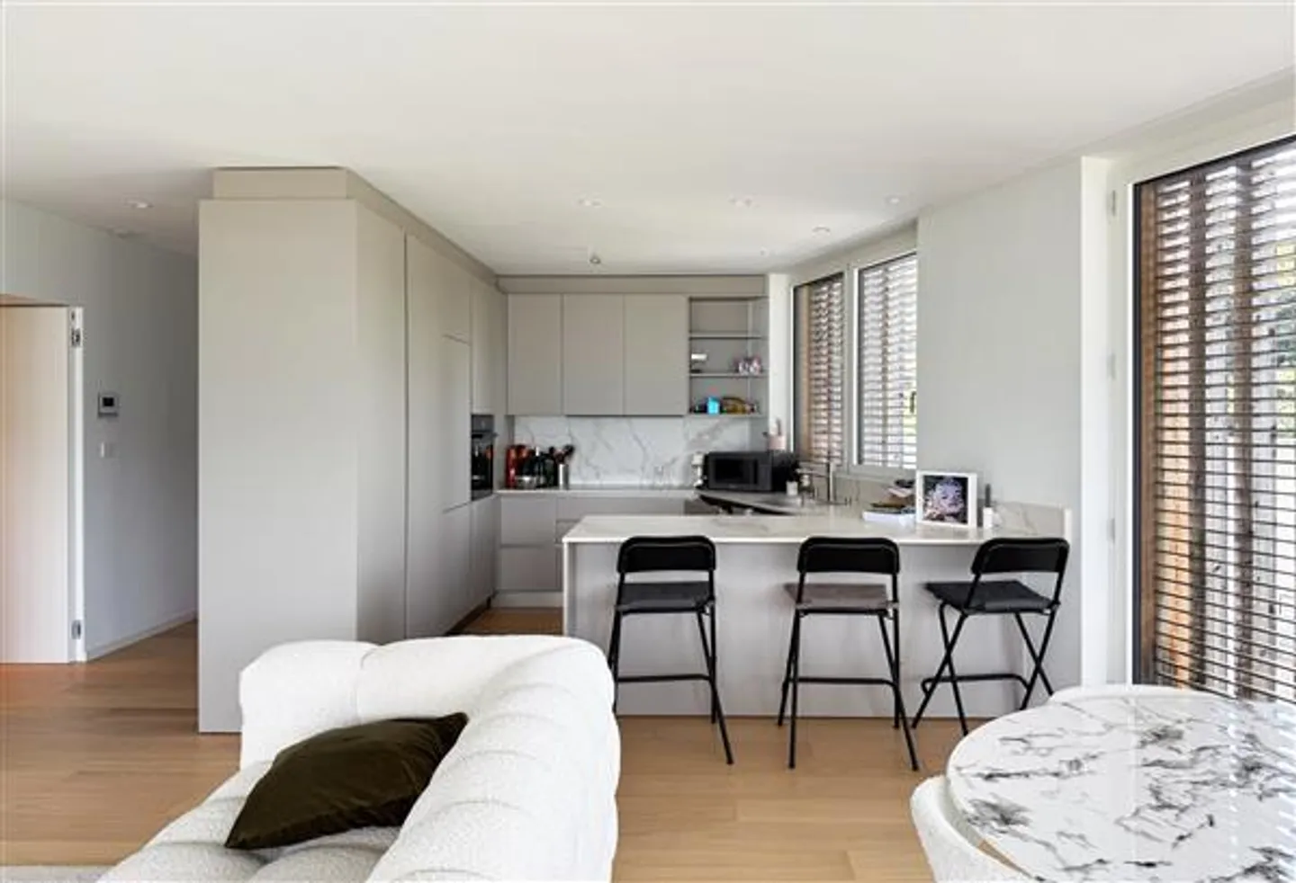 Montagnola: Dachgeschoss 3,5 Zimmer - Foto 11 von 11