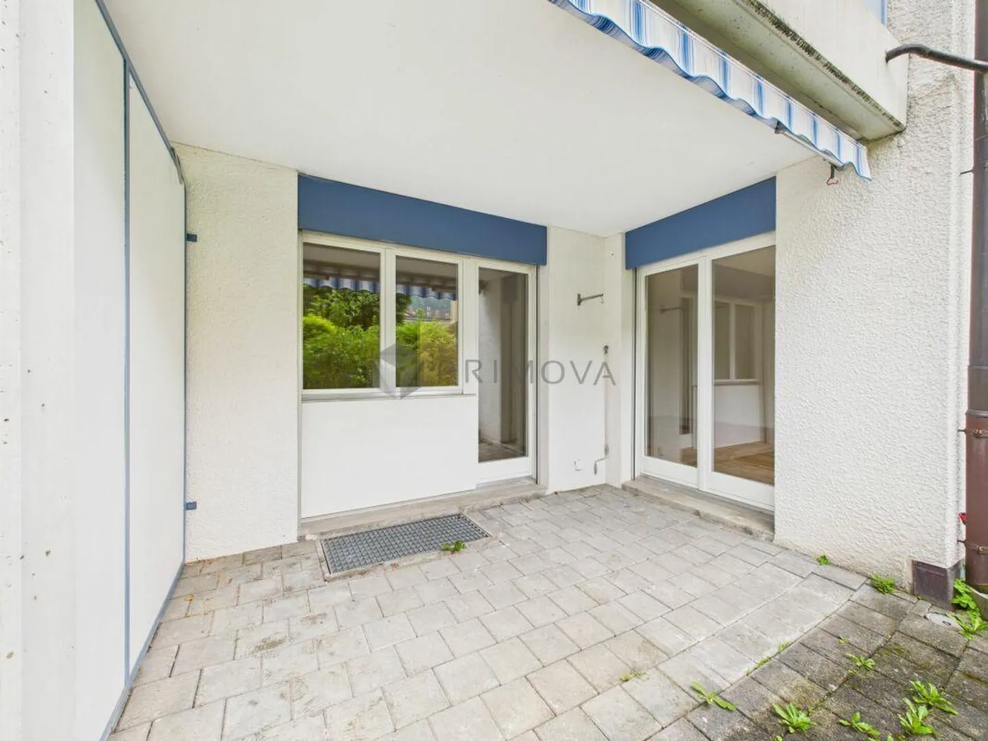 Appartamento giardino di 2,5 locali appena ristrutturato nella migliore posizione anche come immobile da investimento! - Foto 7 di 9