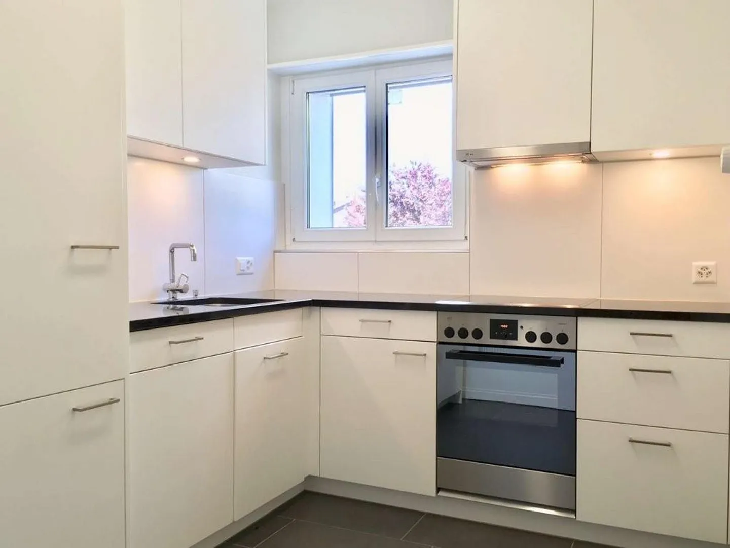 Calme mais central - vivre à Buchthalen - Photo 2 sur 8