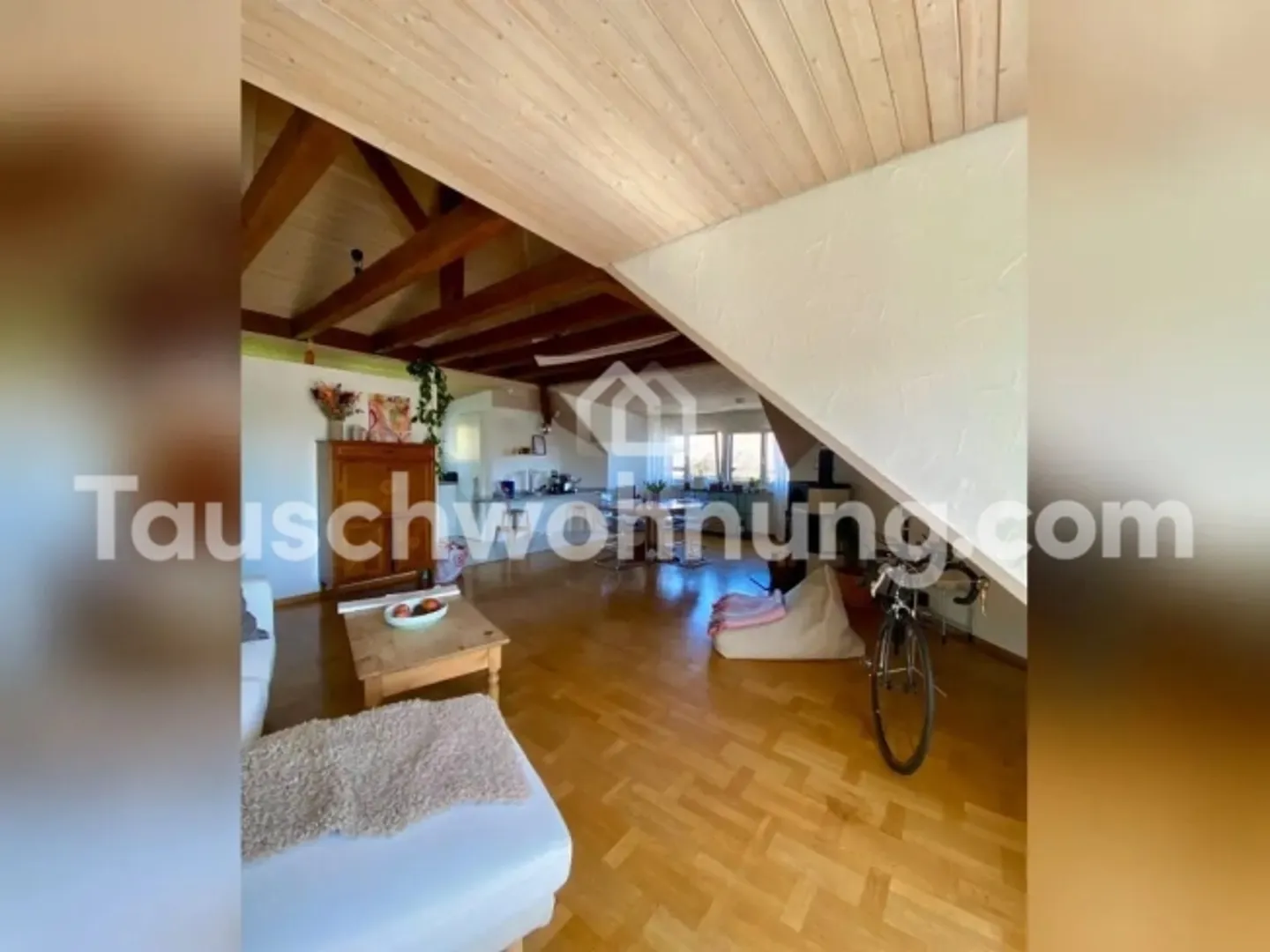 Luminoso appartamento mansardato di 3,5 locali a Wipkingen - Foto 2 di 14
