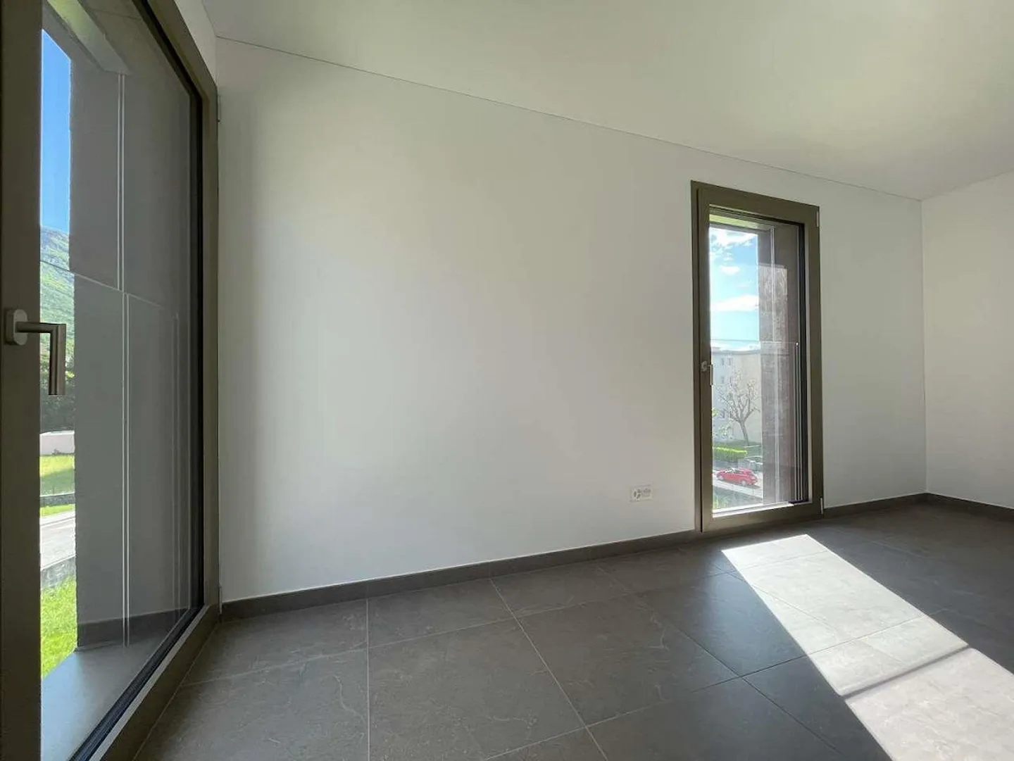 Giubiasco, appartement de 3.5 pièces à louer avec petite terrasse - Photo 5 sur 13