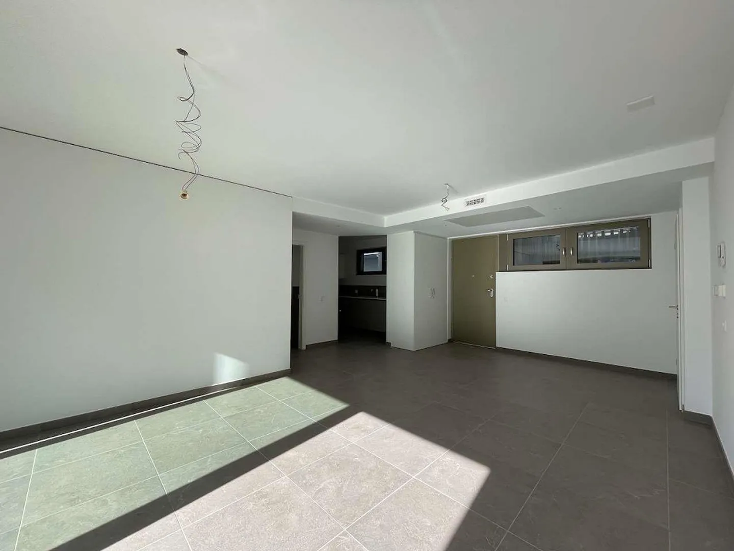 Giubiasco, appartement de 3.5 pièces à louer avec petite terrasse - Photo 6 sur 13